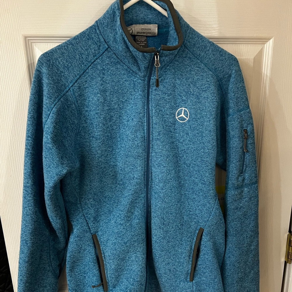 Women's Blue zip up